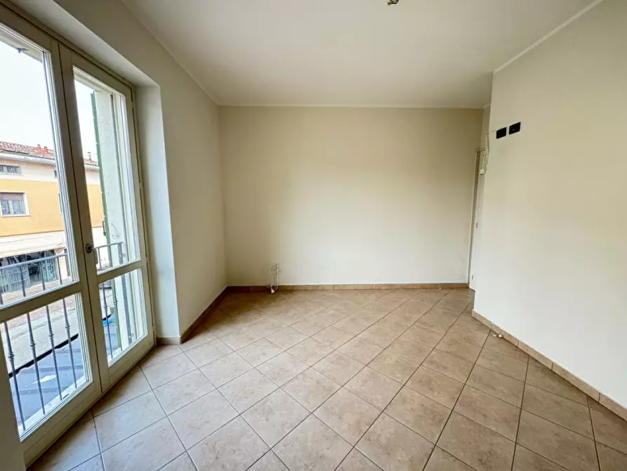 Immagine 5 di Appartamento in vendita  in CESARE BATTISTI a Ghedi