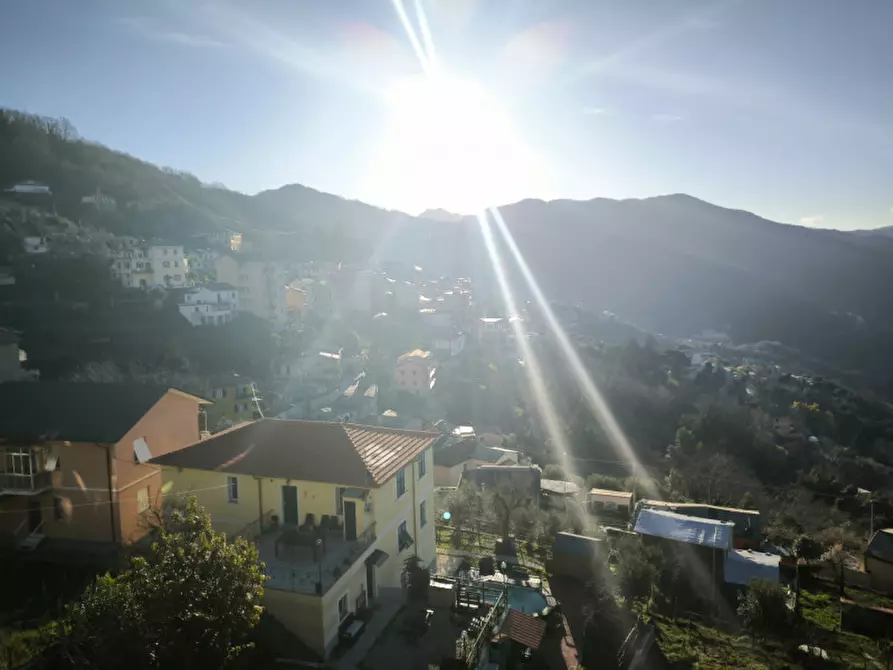 Immagine 1 di Appartamento in vendita  in via orladno bianchi a Uscio