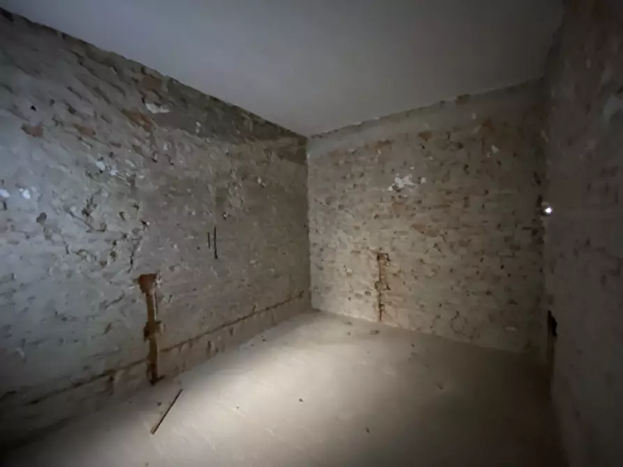 Immagine 22 di Appartamento in vendita  in via Cavour, 79 a Este