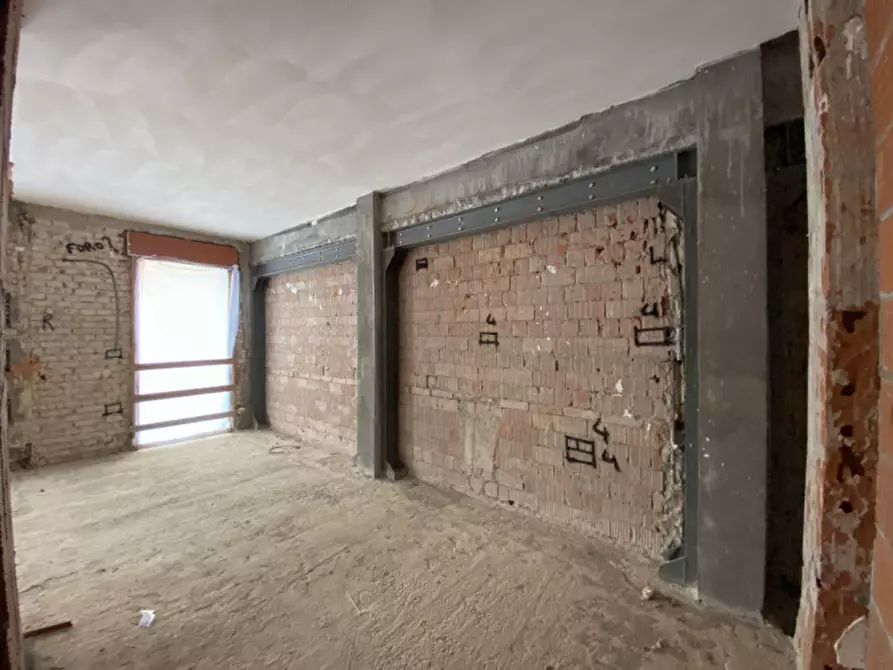 Immagine 35 di Appartamento in vendita  in via Cavour, 79 a Este