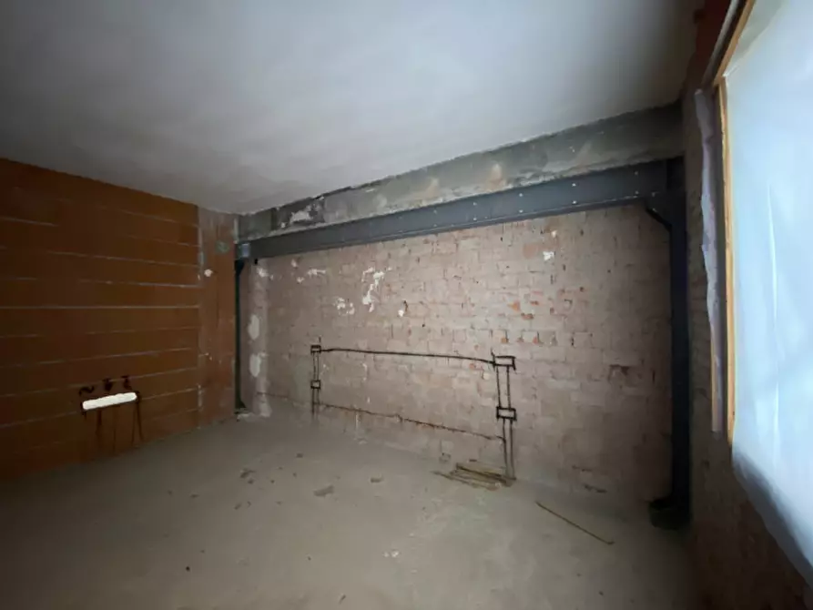 Immagine 39 di Appartamento in vendita  in via Cavour, 79 a Este