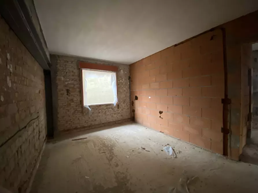 Immagine 19 di Appartamento in vendita  in via Cavour, 79 a Este