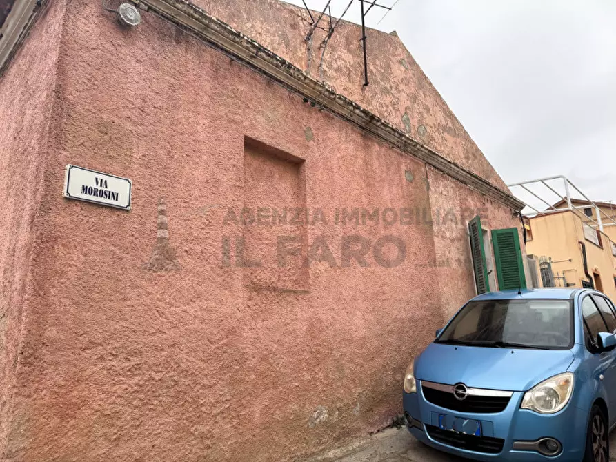 Immagine 2 di Villetta a schiera in vendita  in Via Emilio Morosini a La Maddalena