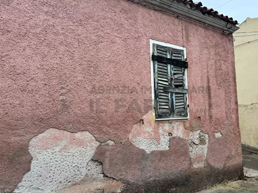 Immagine 3 di Villetta a schiera in vendita  in Via Emilio Morosini a La Maddalena