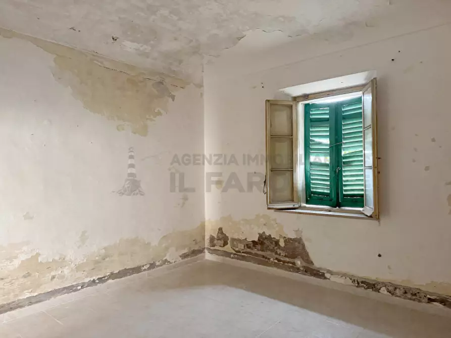 Immagine 11 di Villetta a schiera in vendita  in Via Emilio Morosini a La Maddalena