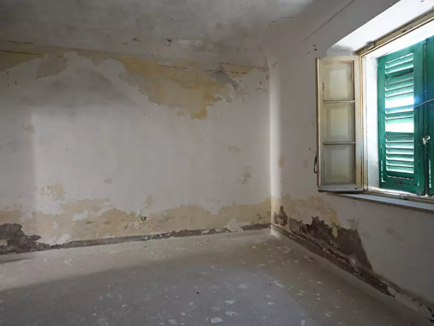 Immagine 13 di Villetta a schiera in vendita  in Via Emilio Morosini a La Maddalena