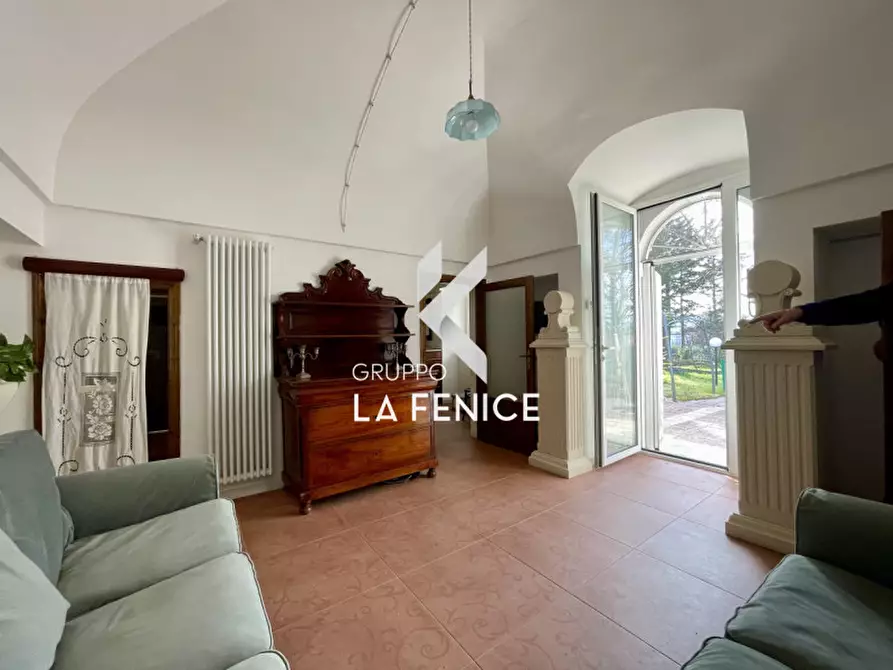 Immagine 17 di Rustico / casale in vendita  in Contrada Serralta a Locorotondo