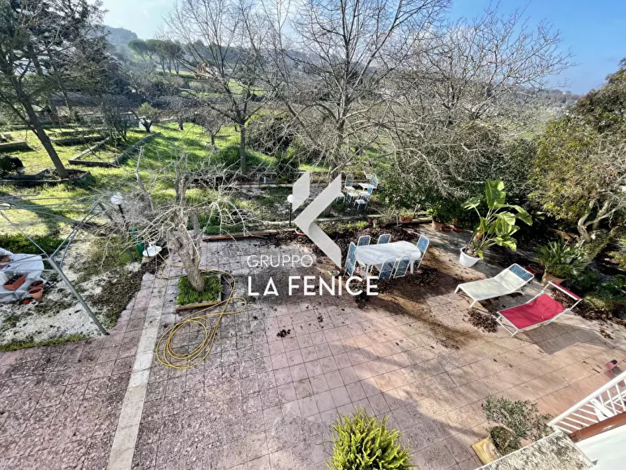 Immagine 48 di Rustico / casale in vendita  in Contrada Serralta a Locorotondo