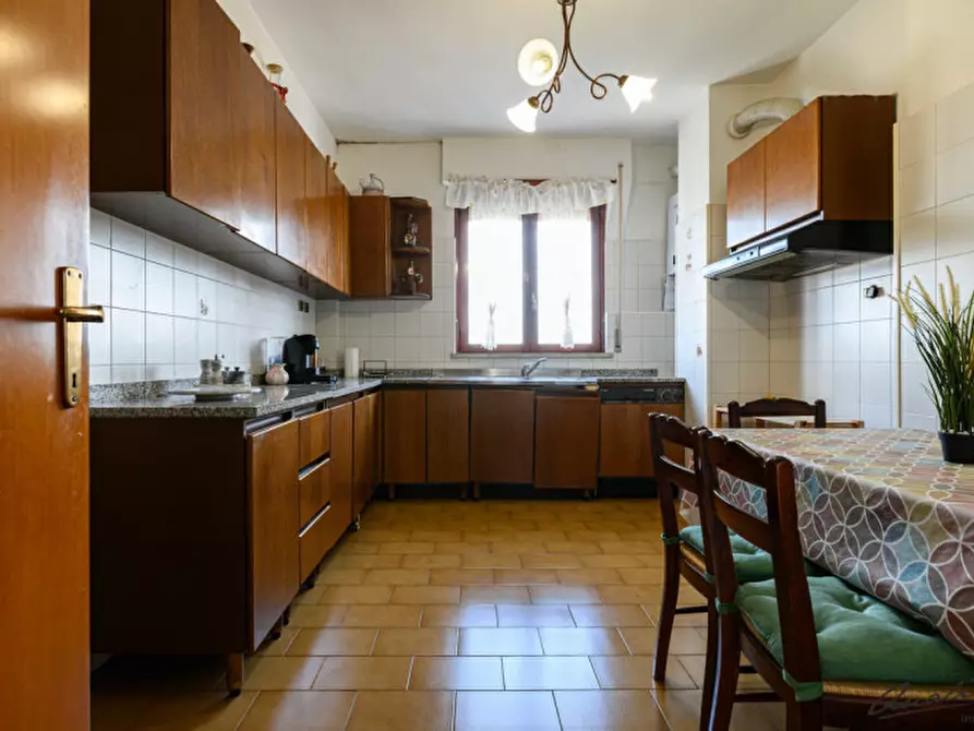 Immagine 11 di Appartamento in vendita  in via Ferdinando Innocenti 28 a Roma