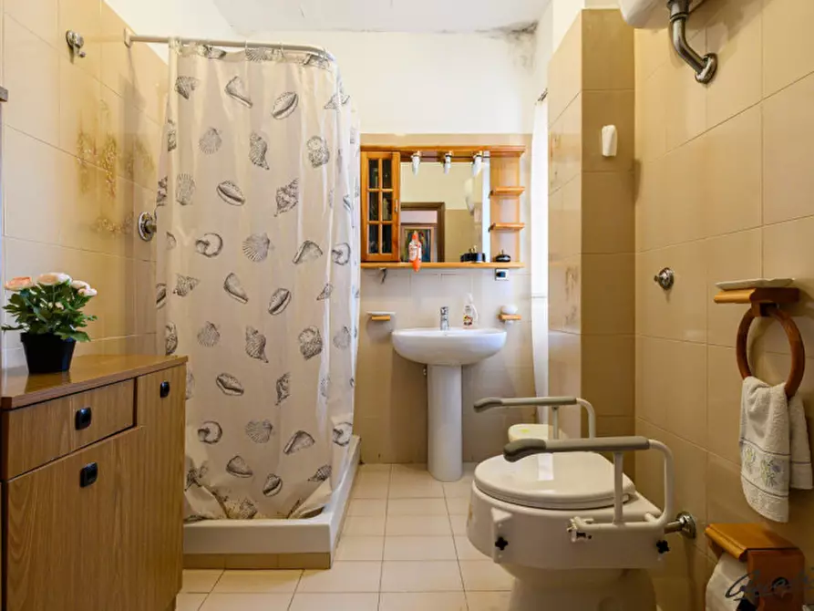 Immagine 20 di Appartamento in vendita  in via Ferdinando Innocenti 28 a Roma