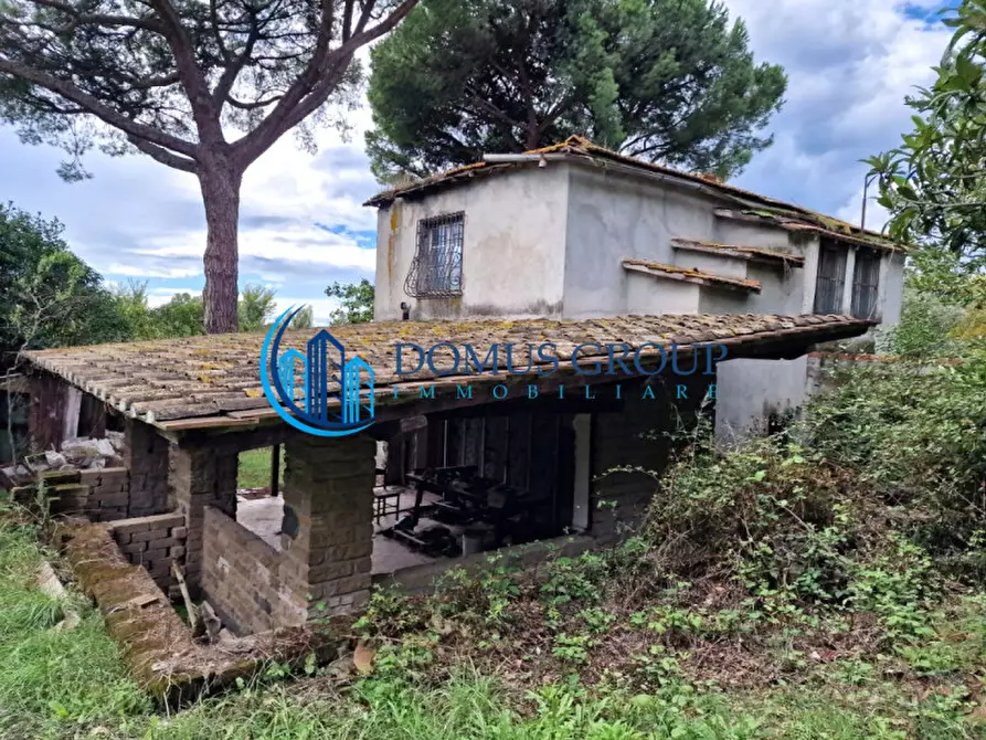 Immagine 6 di Rustico / casale in vendita  in Via Massa Clodiana a Roma
