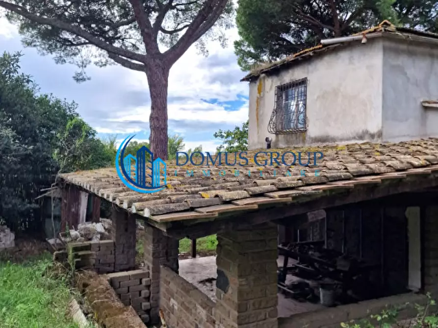 Immagine 10 di Rustico / casale in vendita  in Via Massa Clodiana a Roma