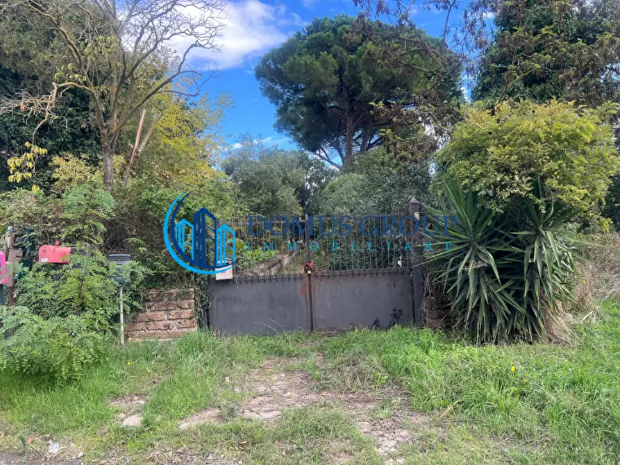 Immagine 59 di Rustico / casale in vendita  in Via Massa Clodiana a Roma