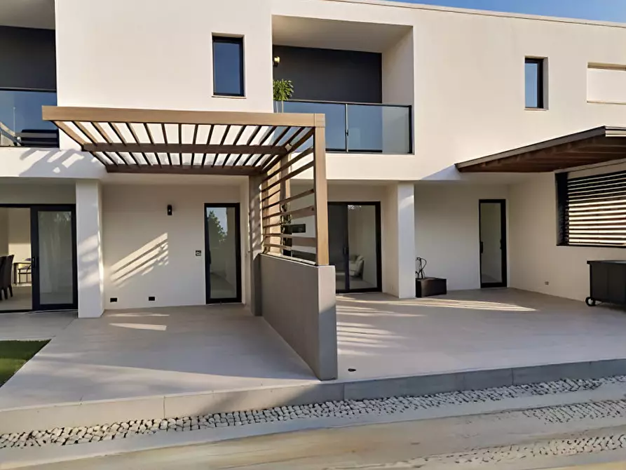 Immagine 2 di Villetta a schiera in vendita  in Via Maria Teresa a Resana