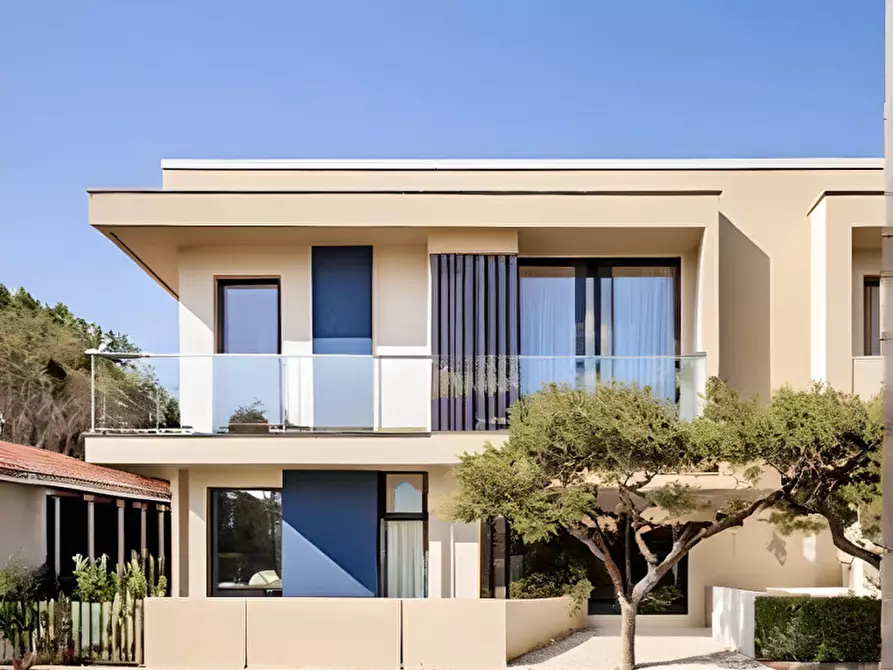 Immagine 4 di Casa bifamiliare in vendita  in Via Maria Teresa a Resana