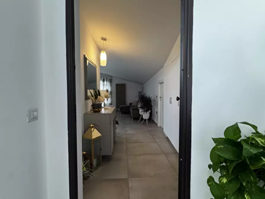 Immagine 2 di Appartamento in vendita  in VIA S.PAOLINO a Milazzo