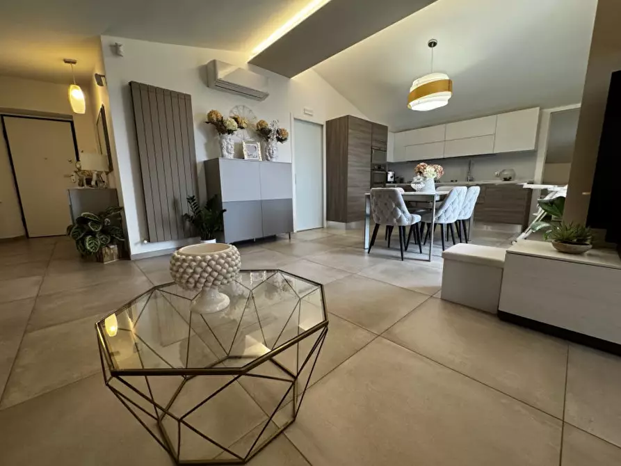 Immagine 8 di Appartamento in vendita  in VIA S.PAOLINO a Milazzo