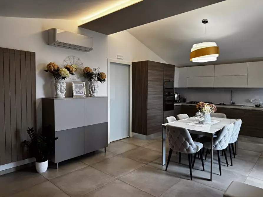 Immagine 10 di Appartamento in vendita  in VIA S.PAOLINO a Milazzo