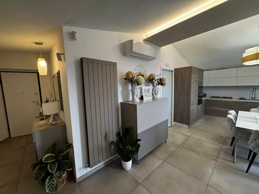 Immagine 15 di Appartamento in vendita  in VIA S.PAOLINO a Milazzo