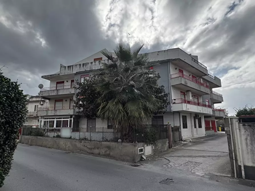 Immagine 43 di Appartamento in vendita  in VIA S.PAOLINO a Milazzo