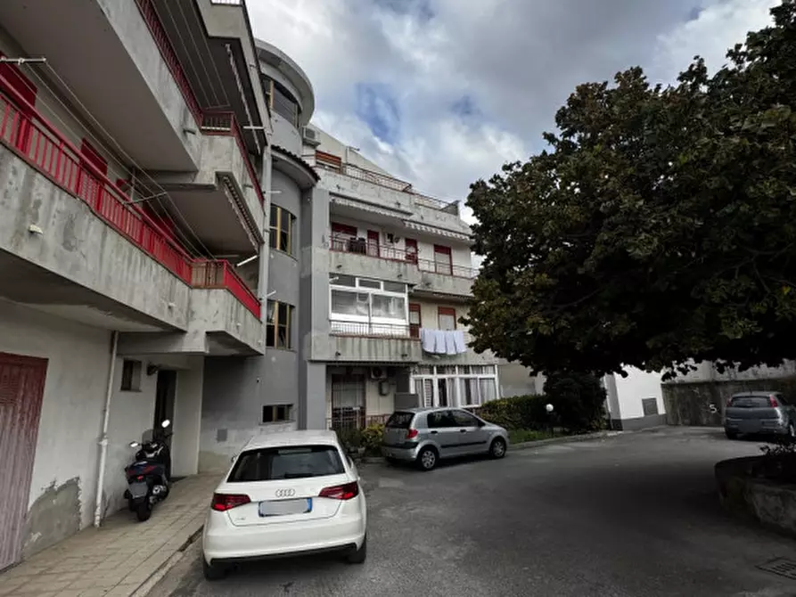 Immagine 44 di Appartamento in vendita  in VIA S.PAOLINO a Milazzo