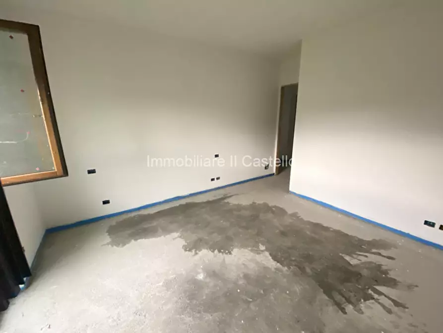 Immagine 14 di Appartamento in vendita  in Via Silone a Castiglione Del Lago