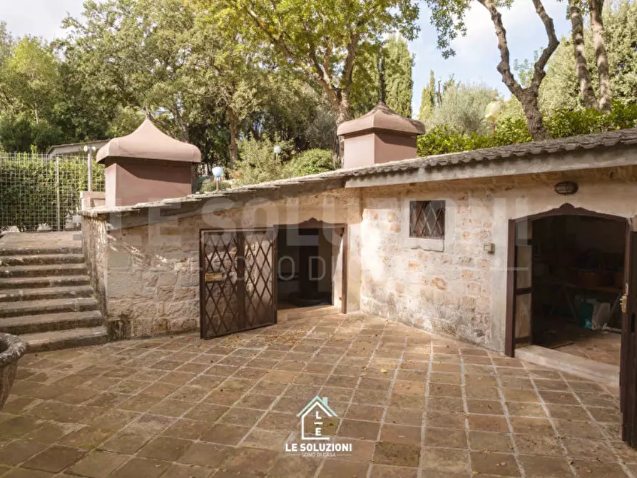 Immagine 26 di Villa in vendita  in viale delle acacie 2/N a Putignano