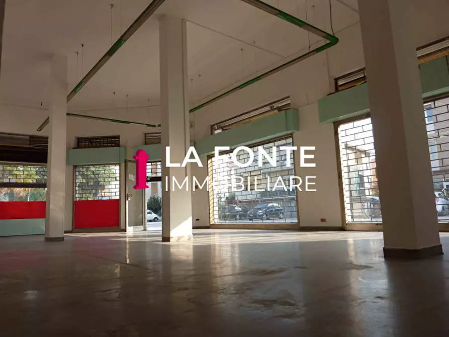 Immagine 6 di Attività commerciale in vendita  in via Buonarroti a Padova
