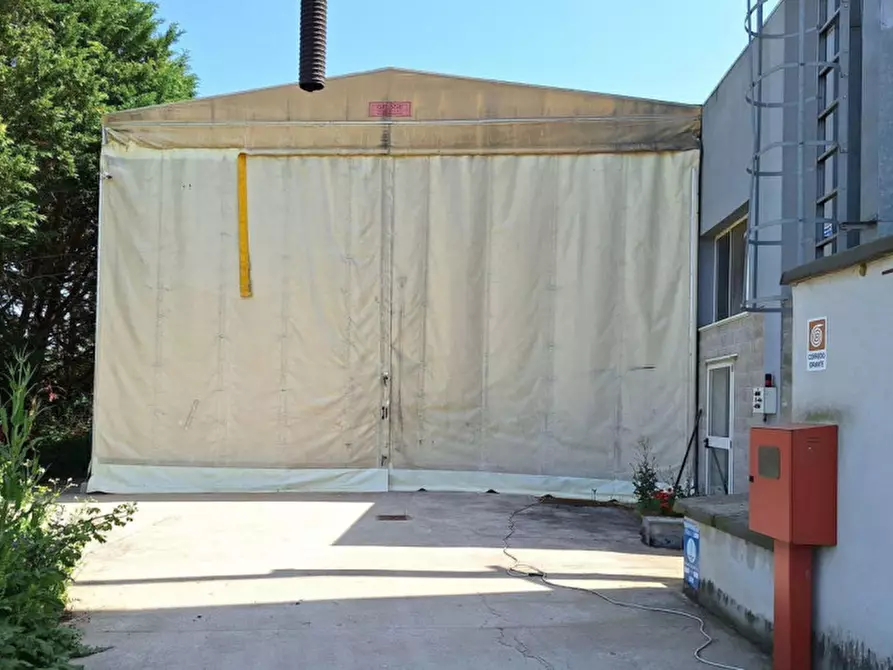 Immagine 20 di Capannone industriale in vendita  in Via Montebuono, N. 12/B a Perugia