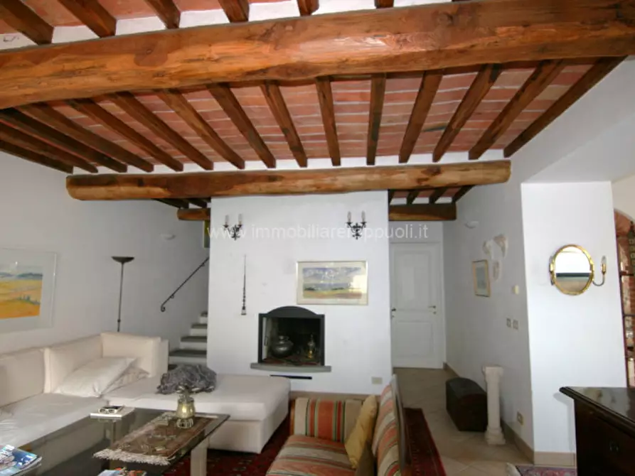 Immagine 7 di Rustico / casale in vendita  a Sinalunga