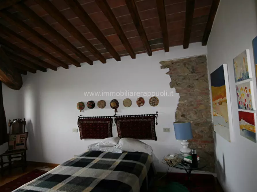 Immagine 13 di Rustico / casale in vendita  a Sinalunga