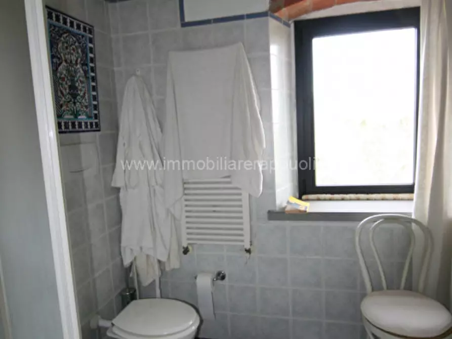 Immagine 16 di Rustico / casale in vendita  a Sinalunga