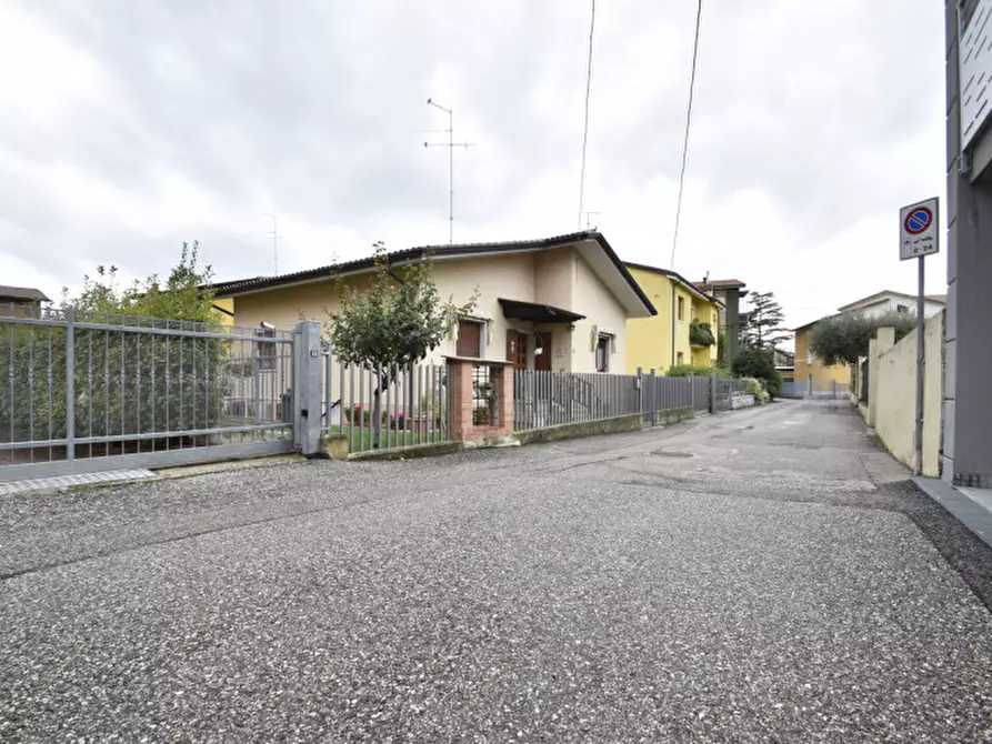Immagine 16 di Capannone industriale in vendita  in Via Giovanni Pascoli a Bussolengo