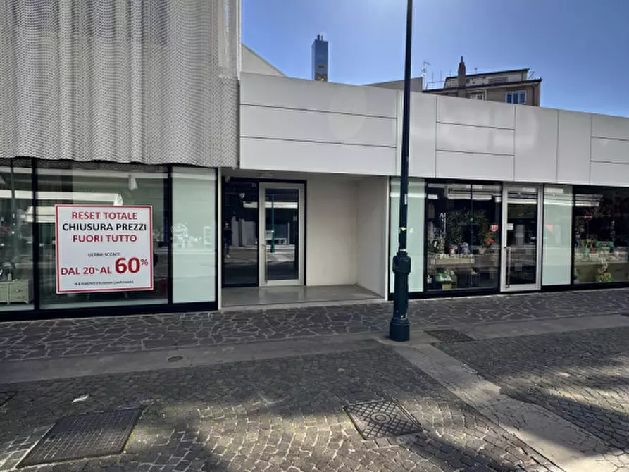 Immagine 2 di Ufficio in affitto  in candiani a Venezia