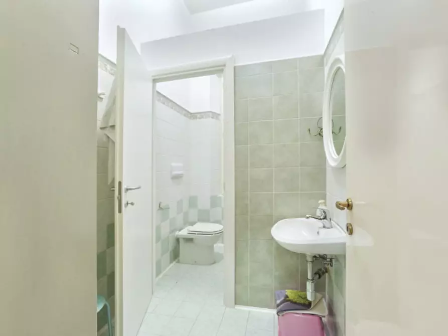 Immagine 36 di Villa in vendita  in VIALE G. D'ANNUNZIO 137 a Pescara