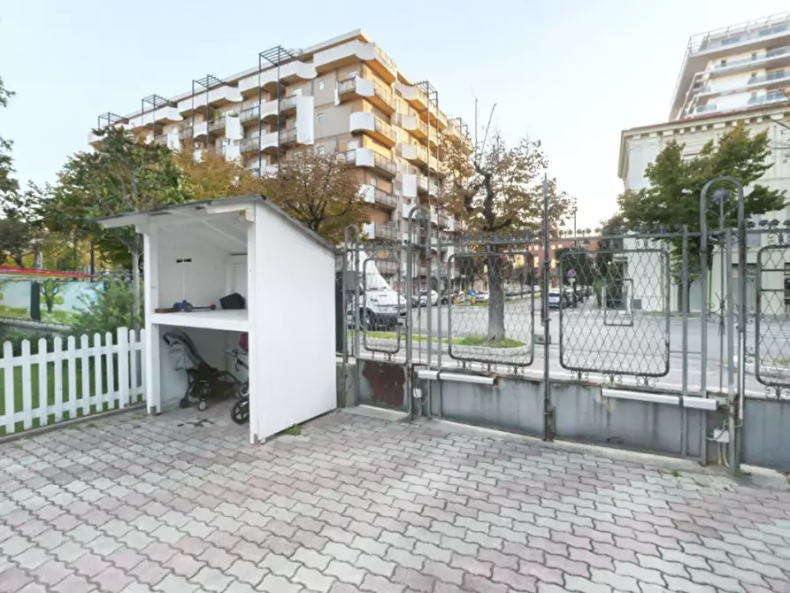 Immagine 54 di Villa in vendita  in VIALE G. D'ANNUNZIO 137 a Pescara