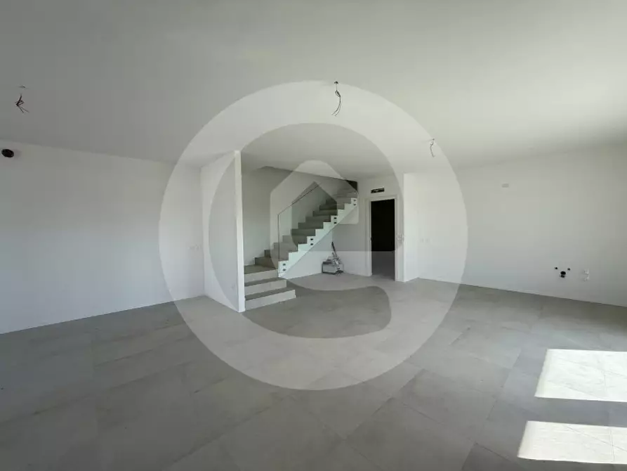 Immagine 4 di Casa bifamiliare in vendita  a Camposampiero