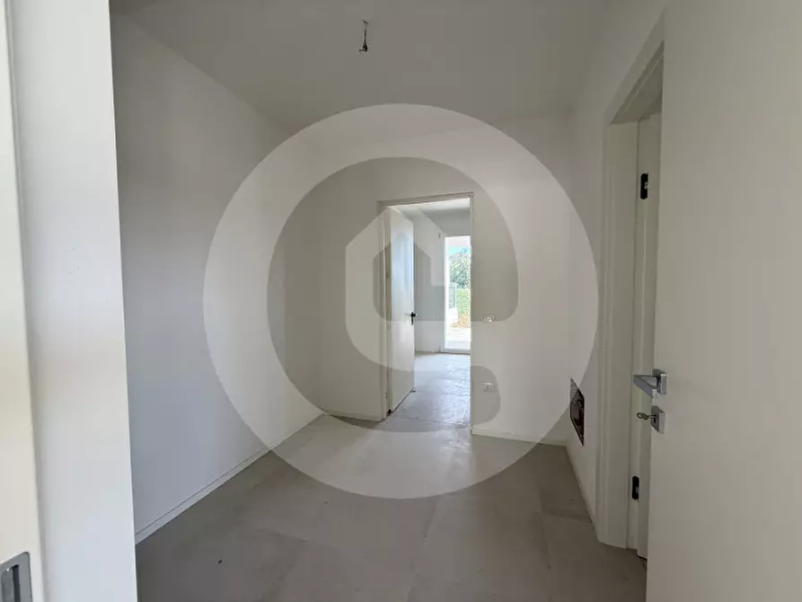 Immagine 6 di Casa bifamiliare in vendita  a Camposampiero