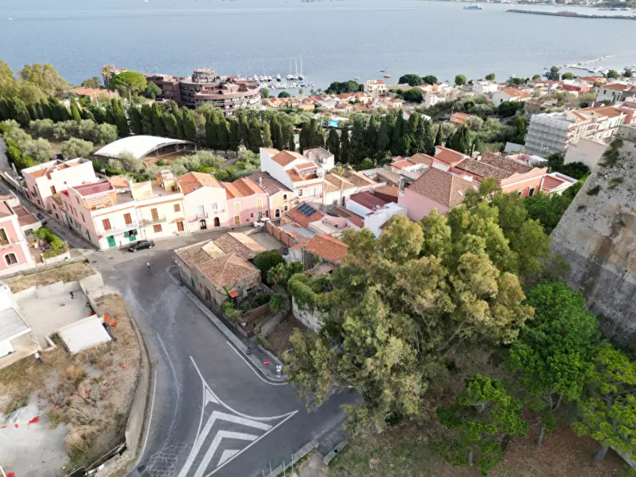 Immagine 14 di Casa indipendente in vendita  in VICO PUNTAROLO N°92-94-96 a Milazzo