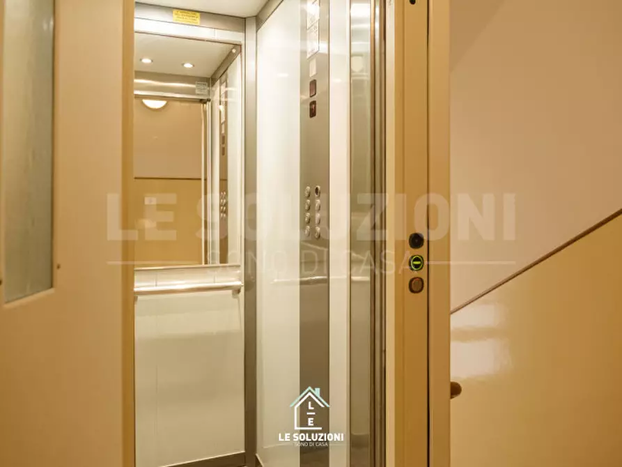 Immagine 22 di Appartamento in vendita  in via alessandro piccirilli 29 a Putignano