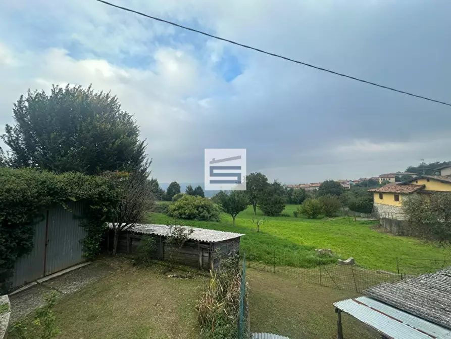 Immagine 5 di Terreno in vendita  in Via Piave a Serle