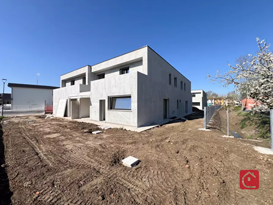 Immagine 1 di Casa quadrifamiliare in vendita  a Sant'angelo Di Piove Di Sacco