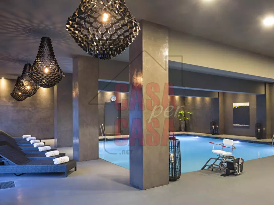 Immagine 2 di Hotel in vendita  in Viale delle terme a Abano Terme