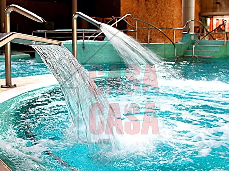 Immagine 6 di Hotel in vendita  in Viale delle terme a Abano Terme