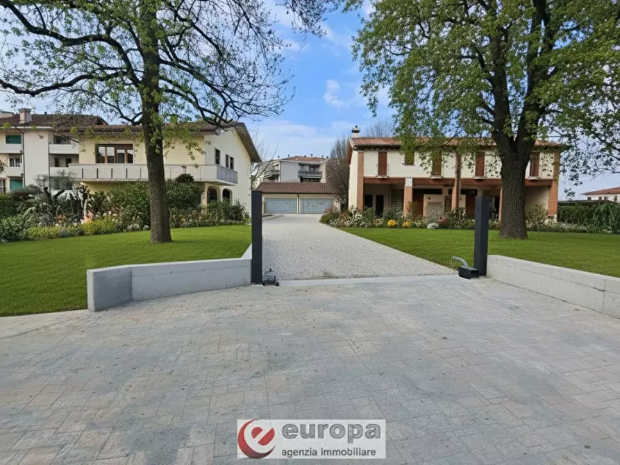 Immagine 4 di Casa indipendente in vendita  in Viale Anonetta, 129 a Vicenza