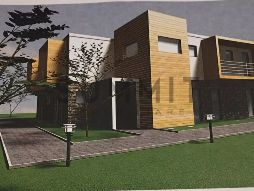 Immagine 9 di Palazzo in vendita  a Schio