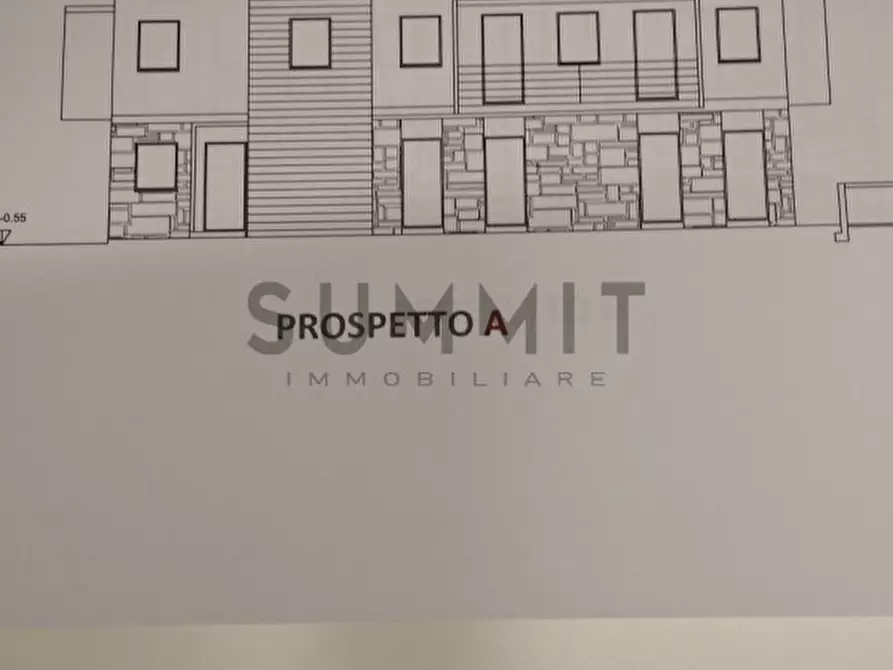 Immagine 10 di Palazzo in vendita  a Schio