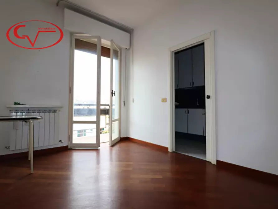 Immagine 3 di Appartamento in vendita  in via bellini a Montevarchi
