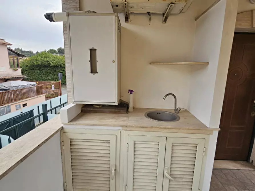 Immagine 12 di Appartamento in vendita  in Via Antonio Gargaglia a Roma