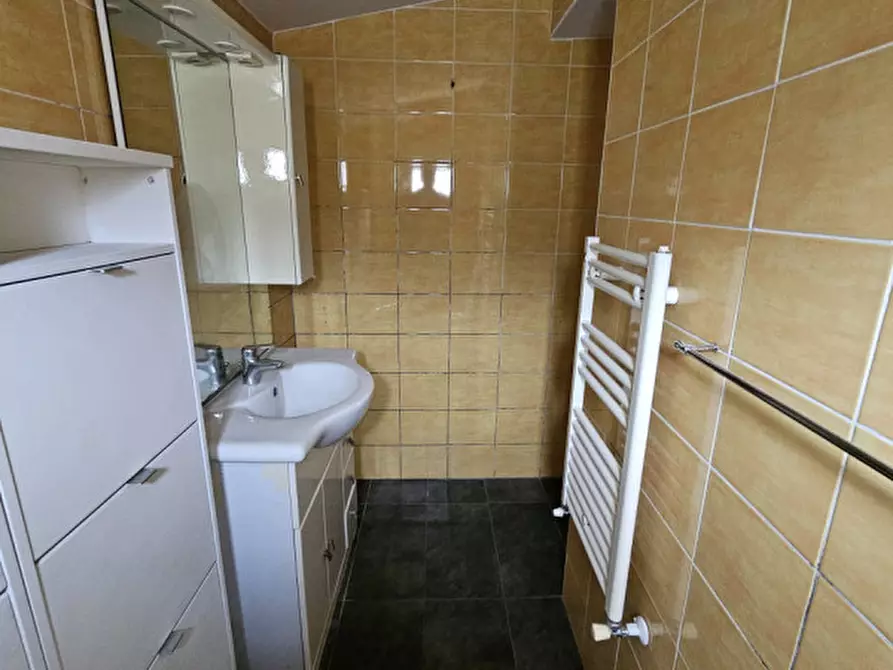 Immagine 28 di Appartamento in vendita  in Via Antonio Gargaglia a Roma